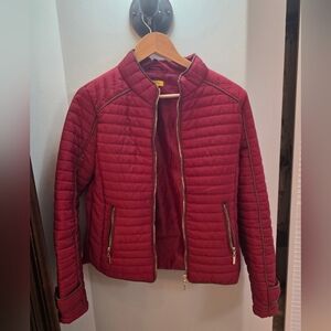Daisy Women's Light Weight Puffer Jacket - Deep Red With Brown Trim Med